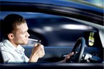 Il divieto di fumare in auto arriverà a breve in Gran Bretagna